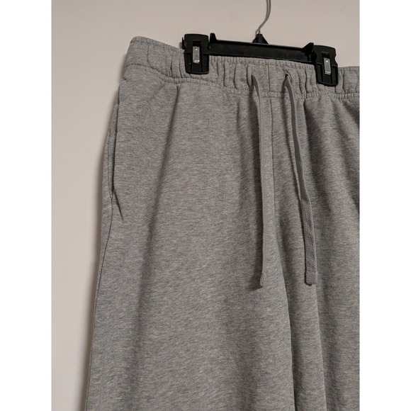Nike Sportswear Club Fleece Joggers Mens Small Gray Sweatpants BV2671-063 - Picture 2 of 7